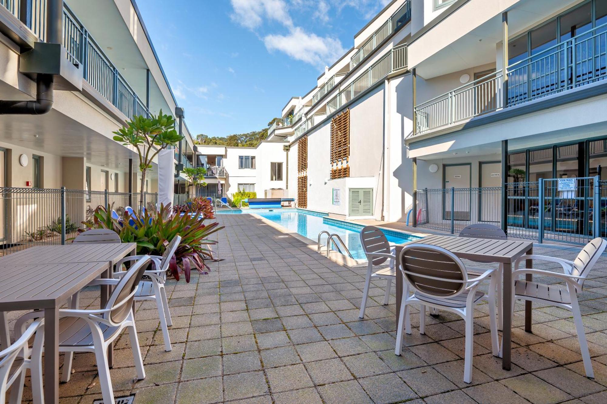 Beachpoint Apartments Ohope Exterior photo