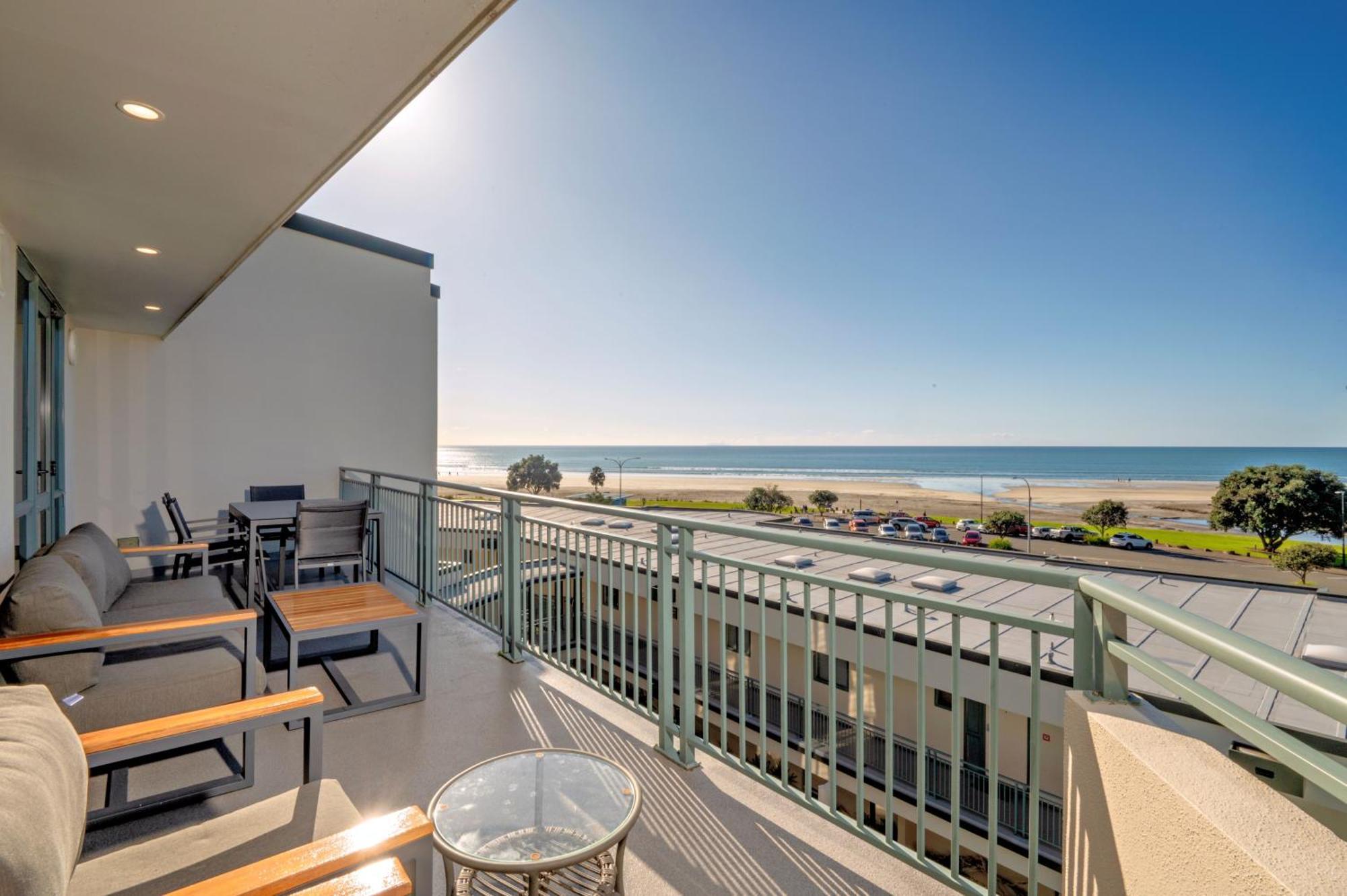 Beachpoint Apartments Ohope Exterior photo